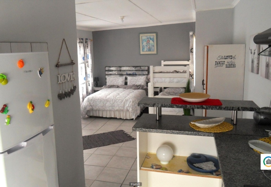  Bedroom Property for Sale in Kleinbaai Western Cape